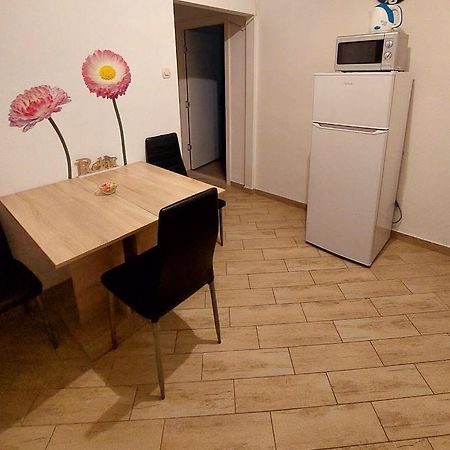 Studio Apartman Dolenac Apartment Zagreb Exterior photo