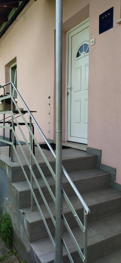 Studio Apartman Dolenac Apartment Zagreb Exterior photo
